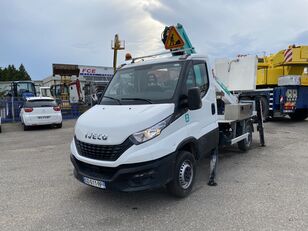 damaged IVECO Daily 35-140/COMET-IMER 17.85HQ bucket truck