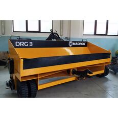 Madrog DRG 3 crushed stone spreader