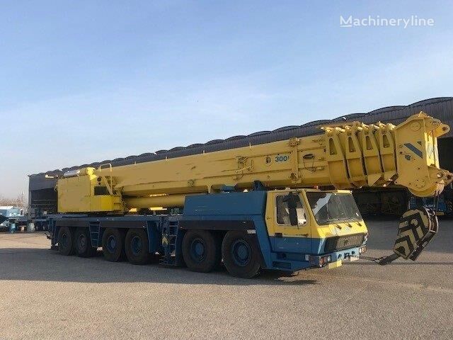 Grove GMK 6300 mobile crane