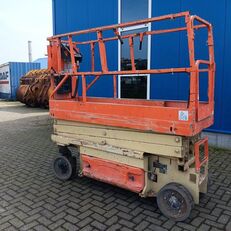 JLG 2030ES scissor lift