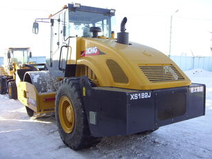 new XCMG XS 182 single drum compactor