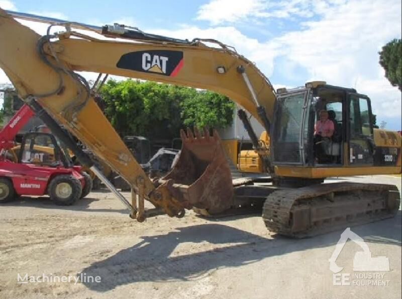 Caterpillar 320 DL tracked excavator