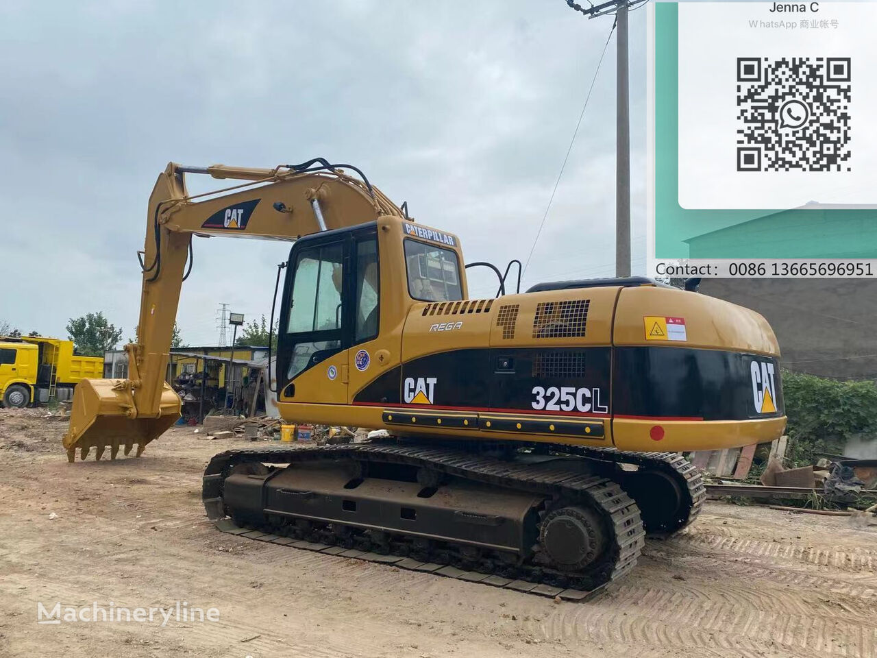 Caterpillar 325CL tracked excavator