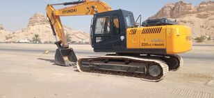 Hyundai 220LC-7 tracked excavator
