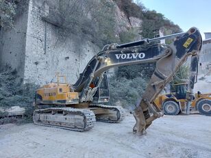 Volvo EC360 CL tracked excavator