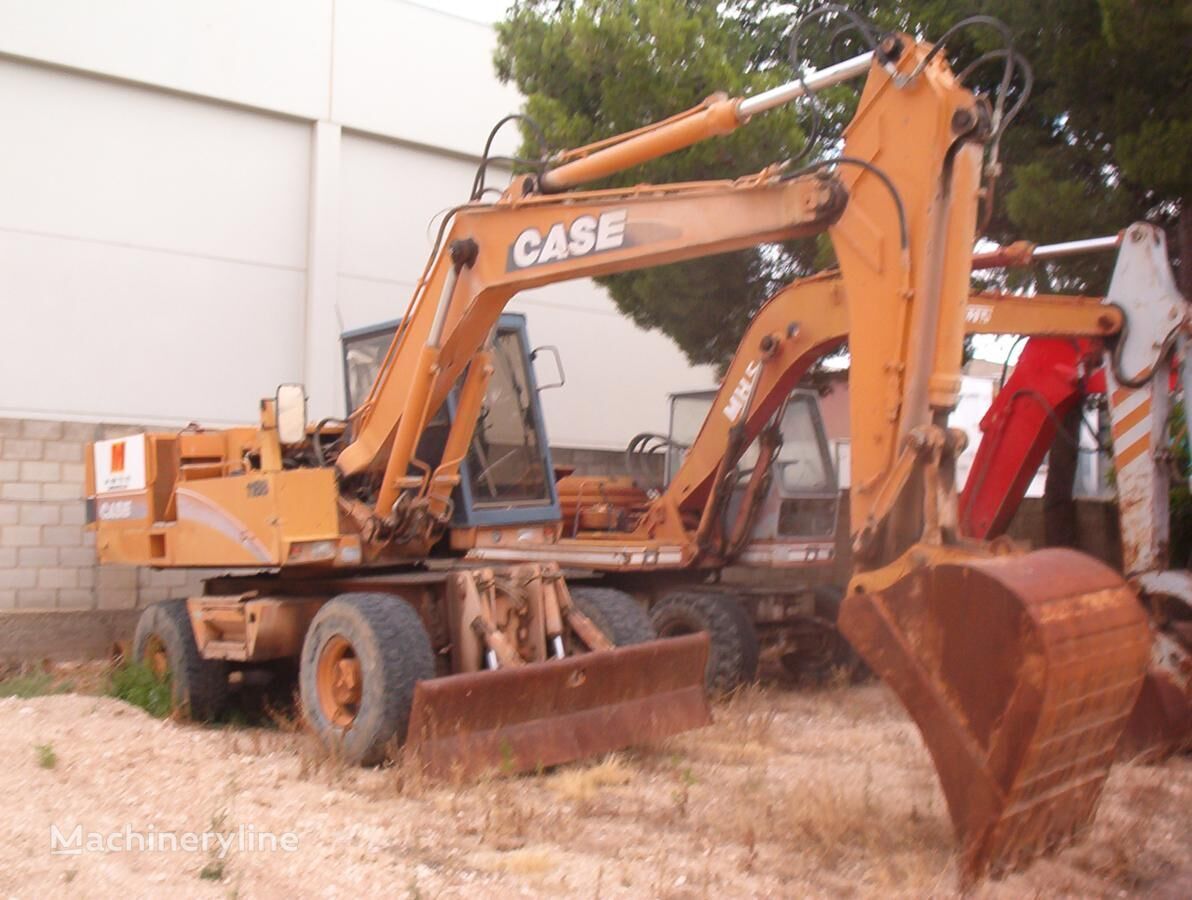 Case POCLAIN   1088 wheel excavator