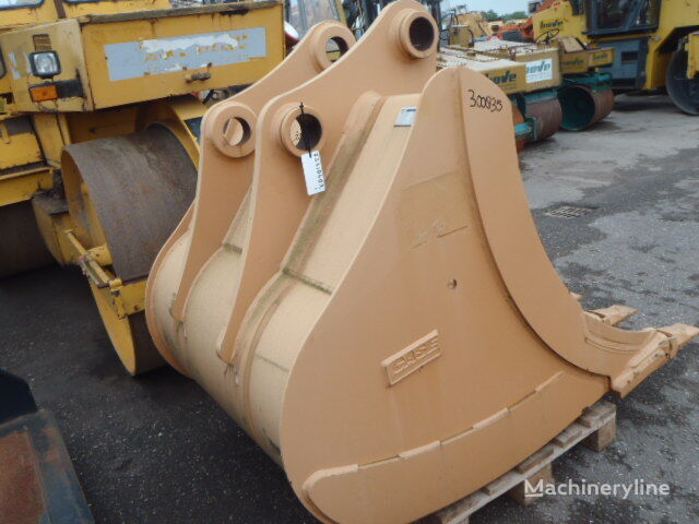 new Case CX240 excavator bucket